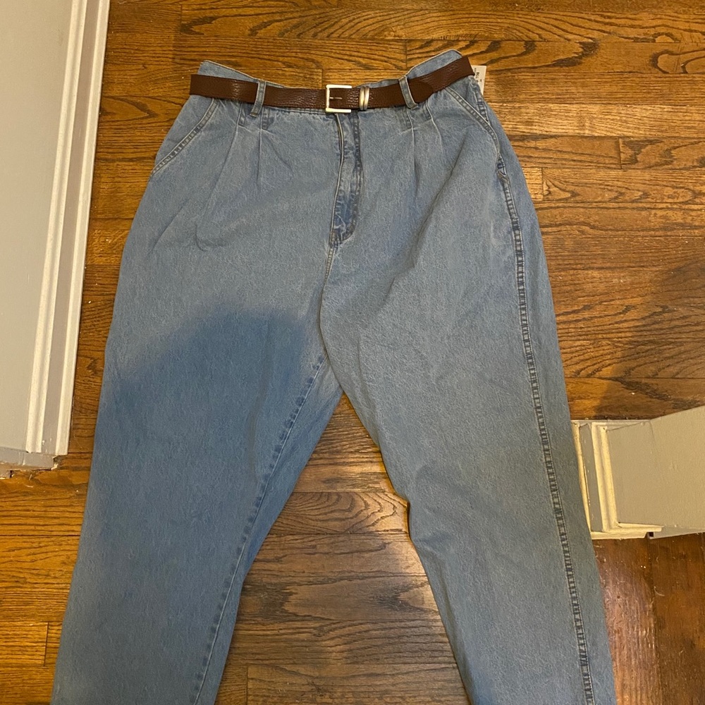 Women’s Bill Blass Plus Size Jeans Size 22WP &Belt